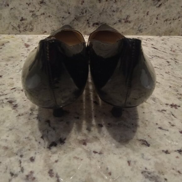 MICHAEL KORS-Black Patent Leather Pointed Kitten Heel-Size 10M - Picture 9 of 13